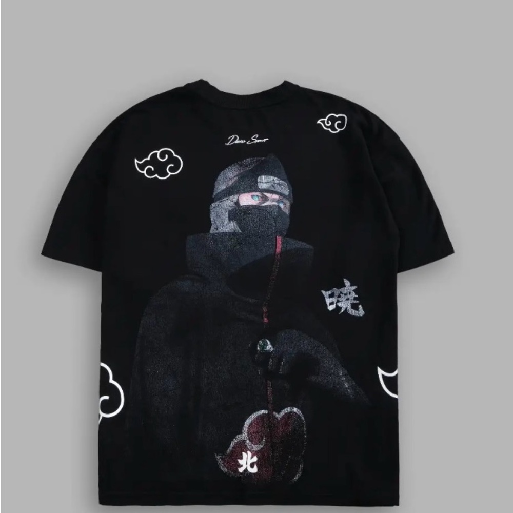 DARC SPORT X AKATSUKI - KAKUZU
OVERSIZED TEE XL